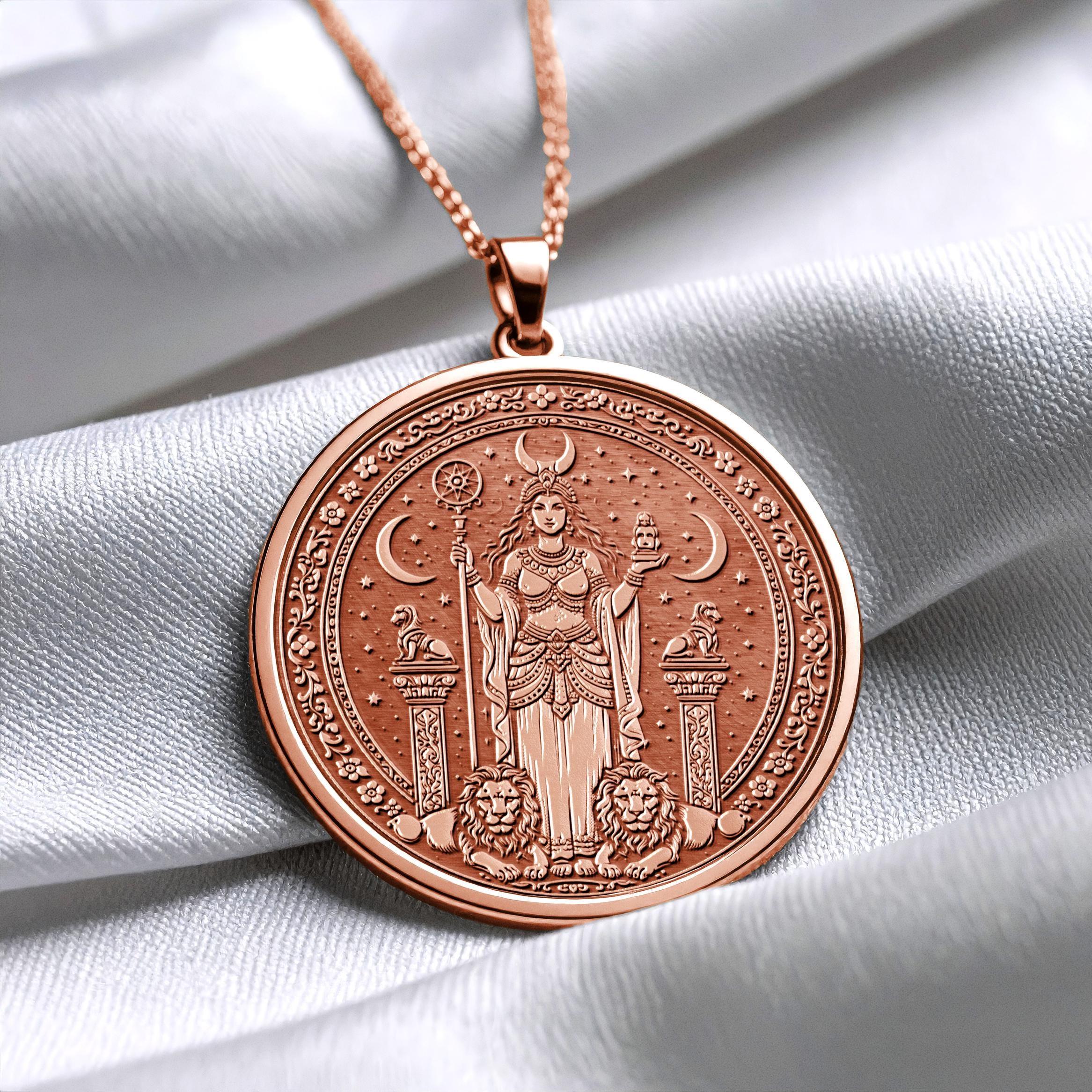 Astarte Pendant – A Story of Ancient Light Necklace -403