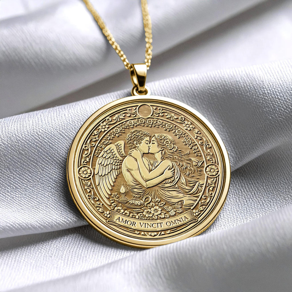 AMOR VINCIT OMNIA – Cupid and Psyche Pendant - 360