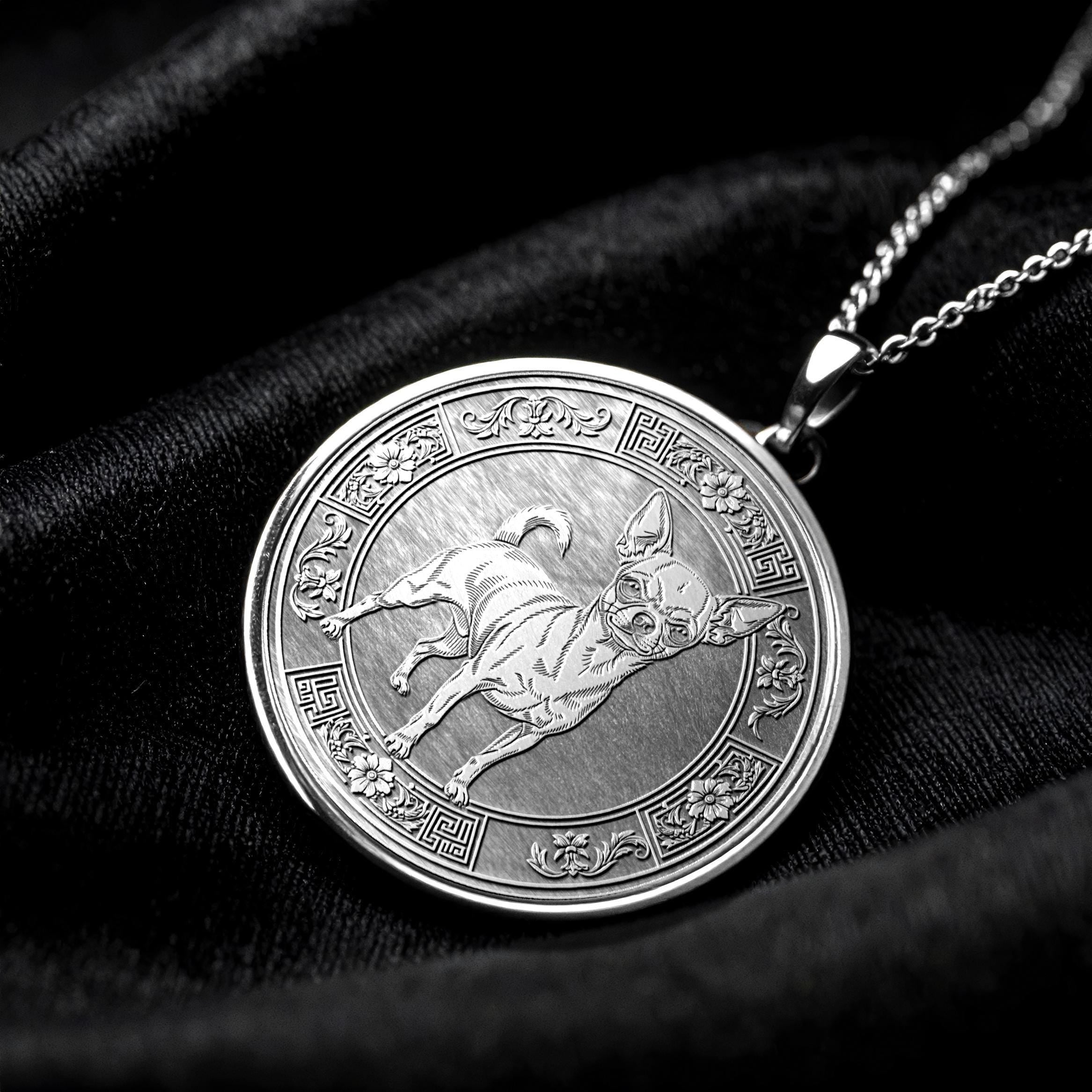 Chihuahua Necklace – Small Size, Big Personality -354