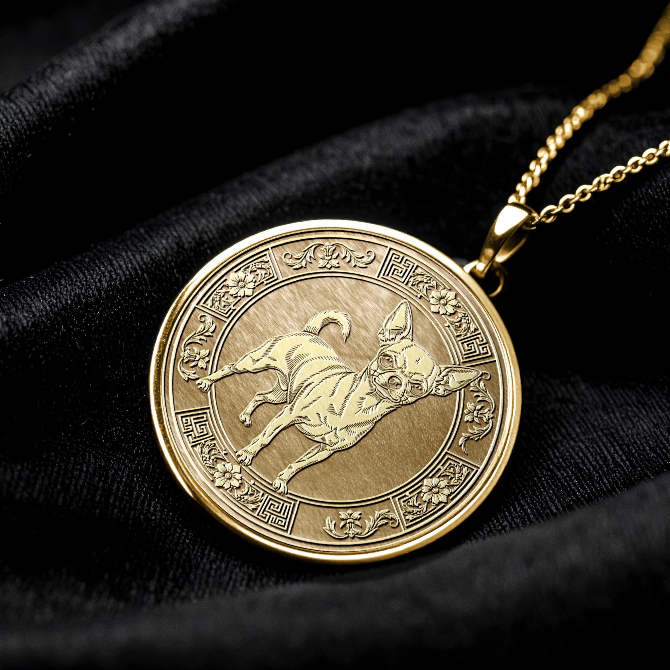 Chihuahua Necklace – Small Size, Big Personality -354